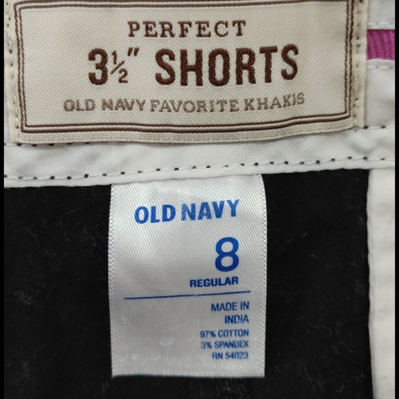 Old Navy Shorts - Picture 3 of 3